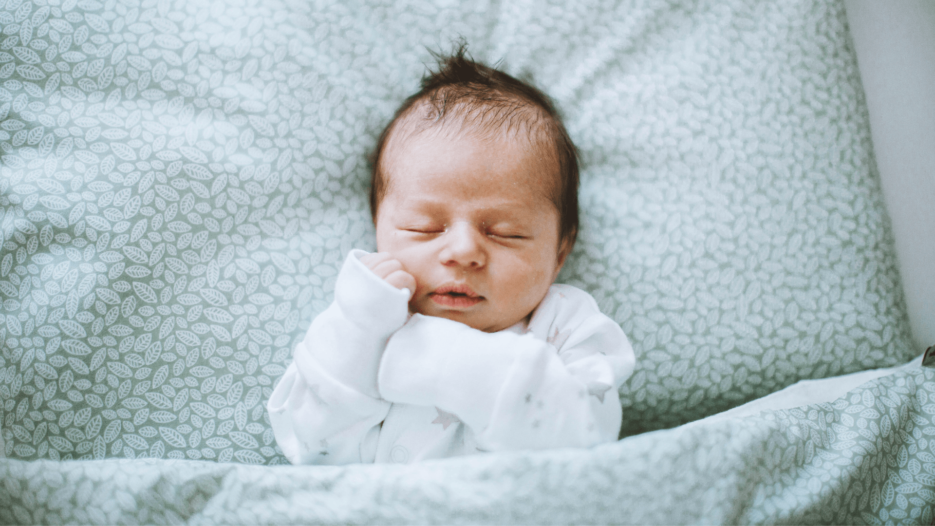 Newborn baby? 11 sleep hacks every tired parent MUST know!